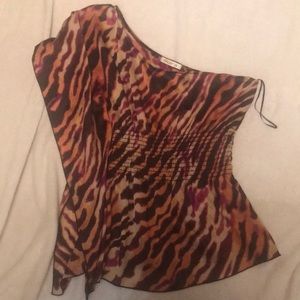 Arden B flutter top